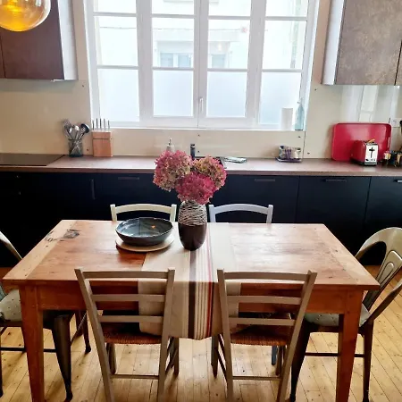 Chaleureuse Maison Avec Grande Terrasse Au Calme * Angouleme